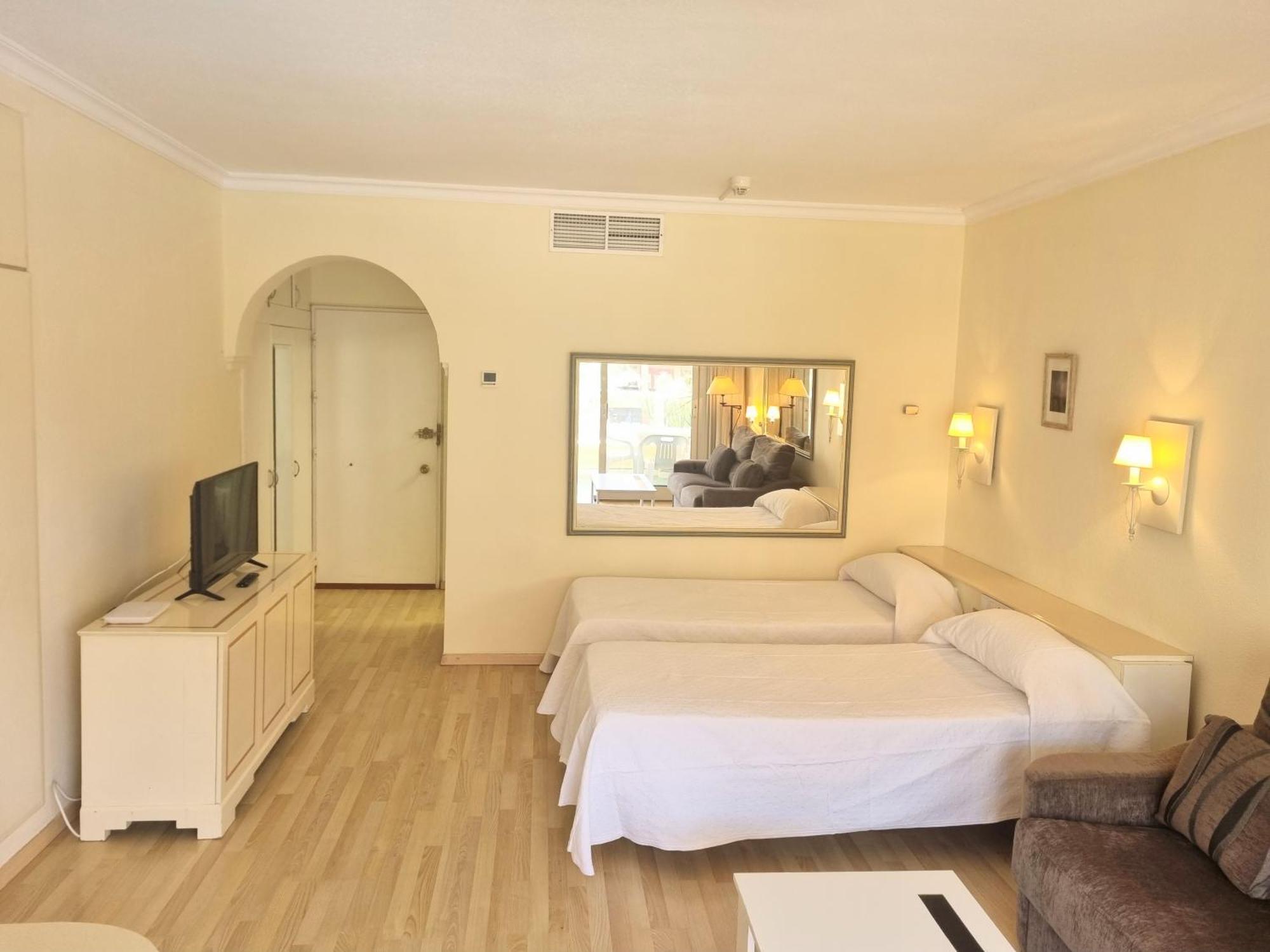 Pyr Beach And Pool Studio I Fuengirola Exterior foto